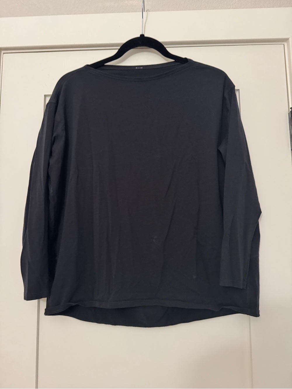 lululemon athletica Women's Long-Sleeve Crew Tee - Charcoal